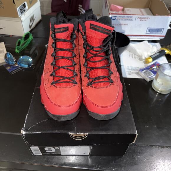 Size 9.5 - Air Jordan 9 Retro Motorboat Jones main image 4